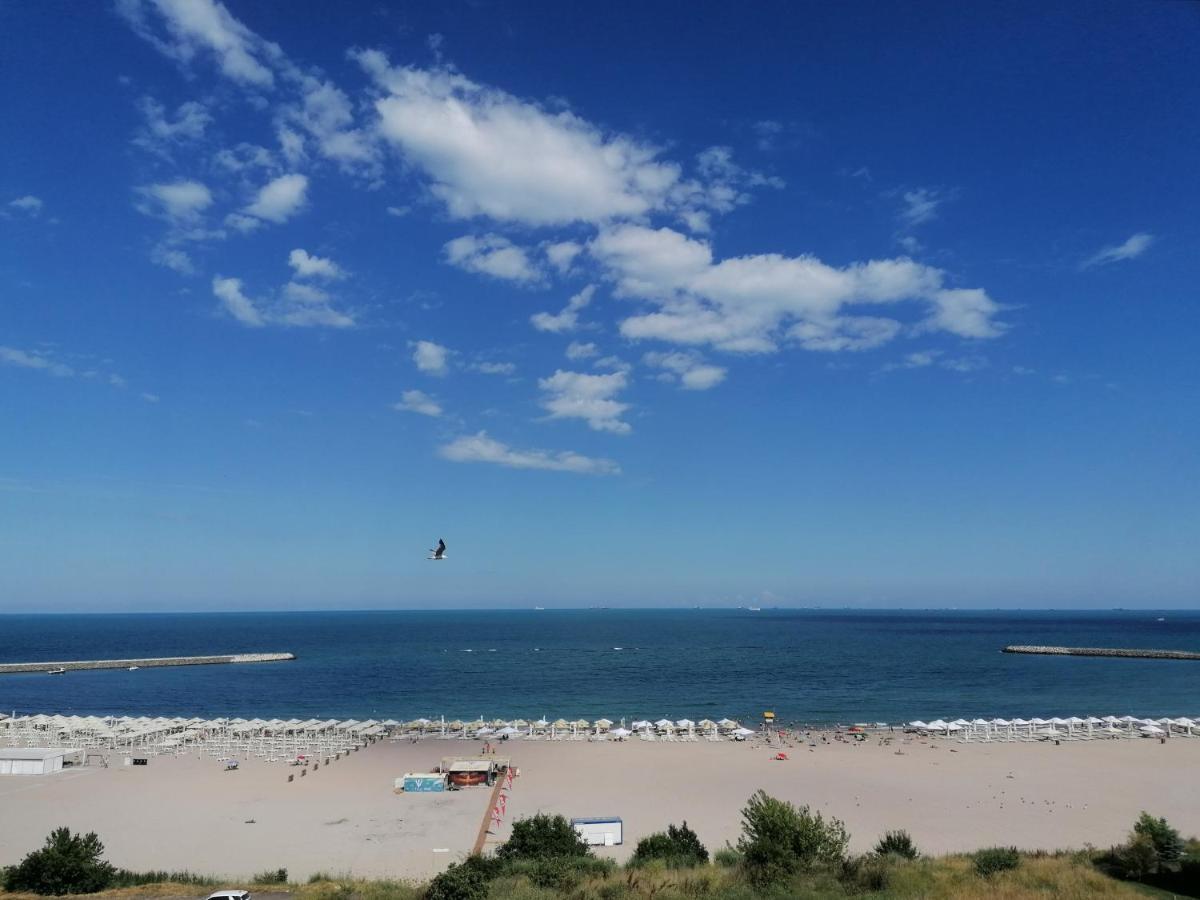 Sunrise Beachfront Relax Residence Constanţa Esterno foto